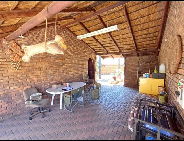 4 BEDROOM HOUSE FOR SALE IN THERESA PARK